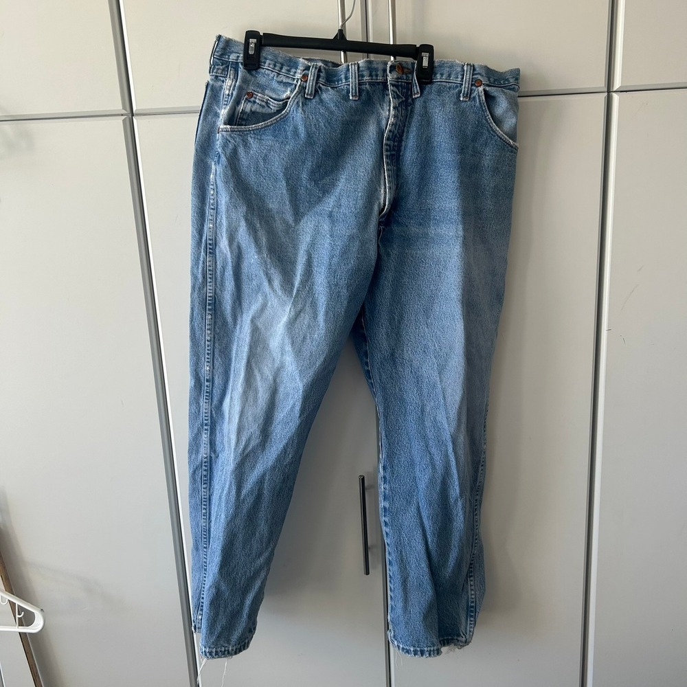 Wrangler Mens Five Star Relaxed Fit Jeans Light Wash Denim 44x32 Fits 44x29